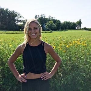 Meet your Posher, Connie